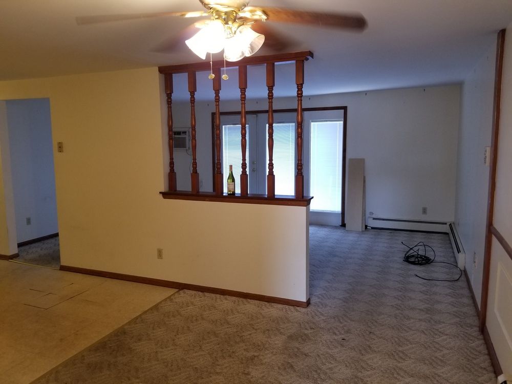 1293 Union Rd, West Seneca, NY 14224